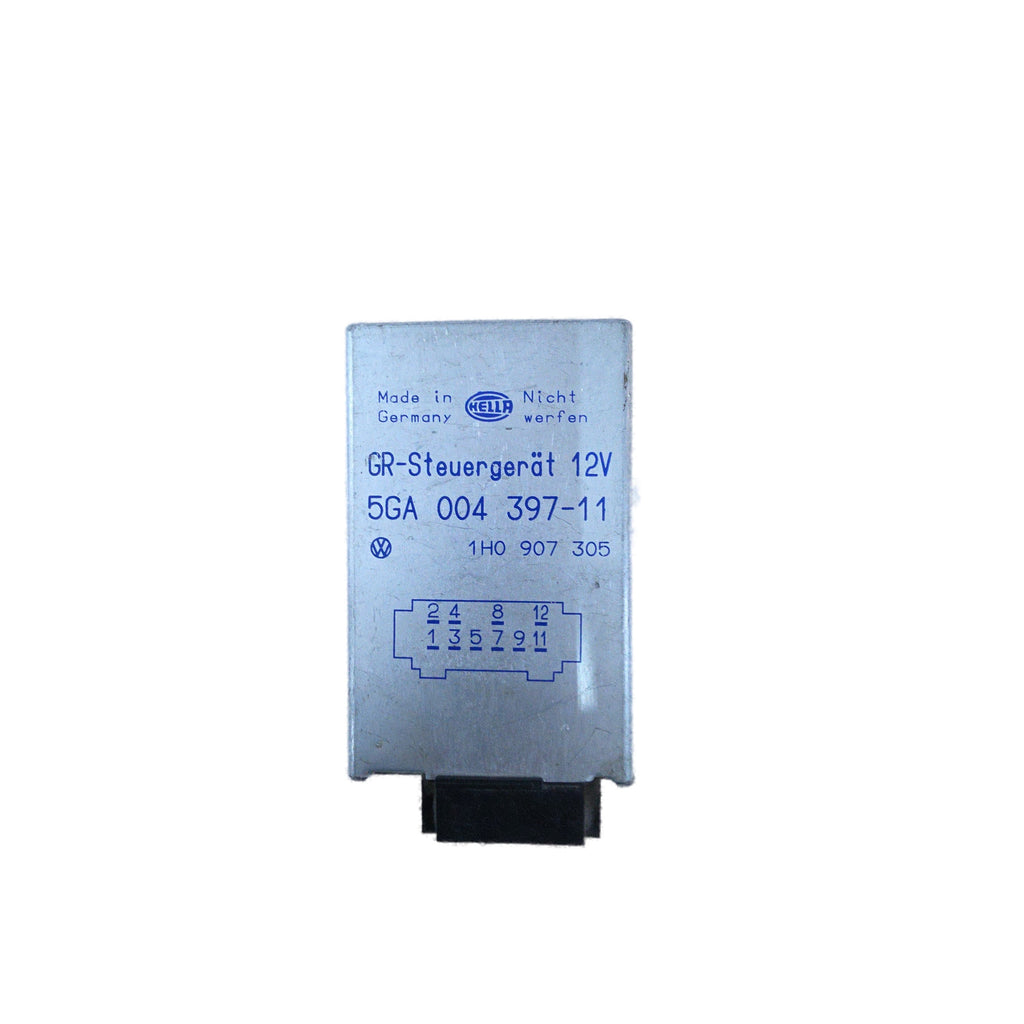 Módulo regulador de velocidad de control de crucero Volkswagen Cabrio, EuroVan, Golf, Jetta, Passat OEM 5GA00439711