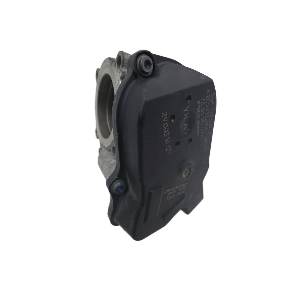 Cuerpo de aceleración Audi A6 2012 - 2017 OEM 06F133062J